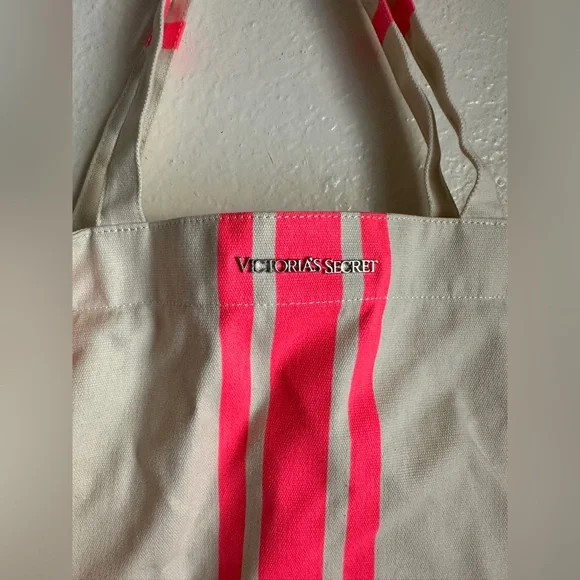 Victoria Secret Geometric Print Pink/Beige Canvas Tote Bag - Picture 2 of 4